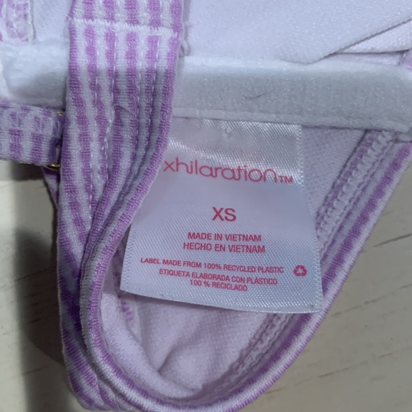 Bikini - Picture 3 of 3